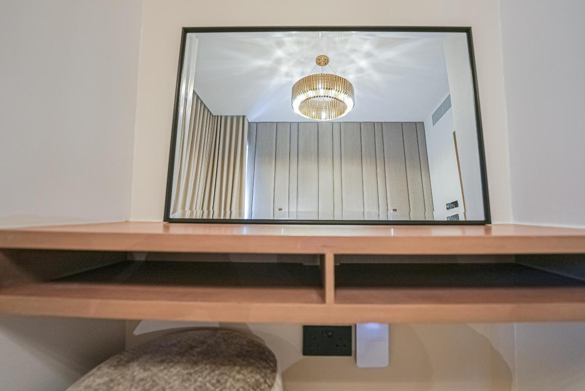 Modern 2Br High Floor Haven In Vida Dubai Marina Apartment Bagian luar foto